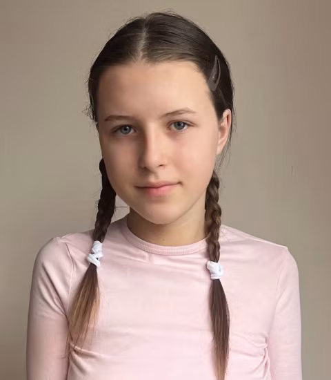 Kinder Olya